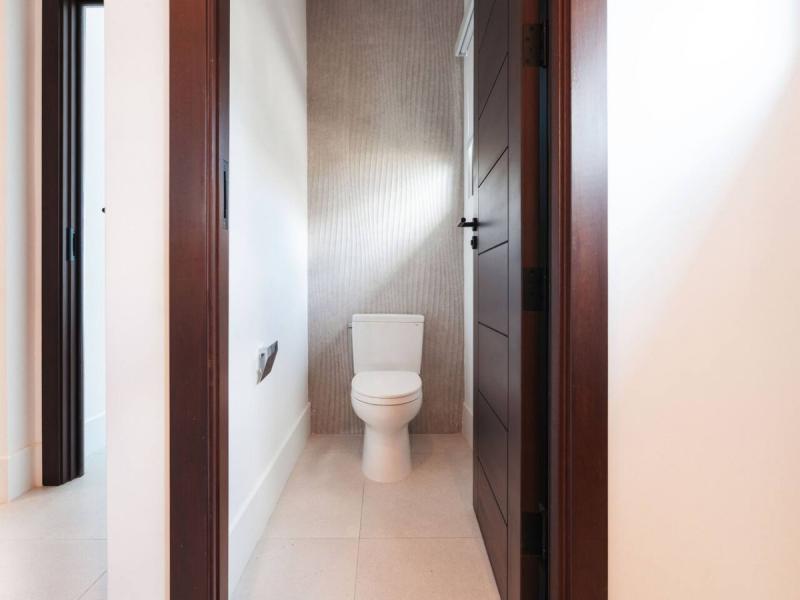 TipSea - Palm Beach on Runaway Bay , Runaway Bay  