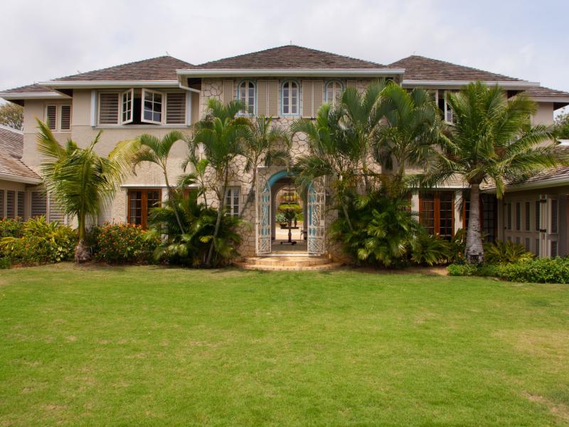 Jus Paradise , Montego Bay , Rose Hall Estate  