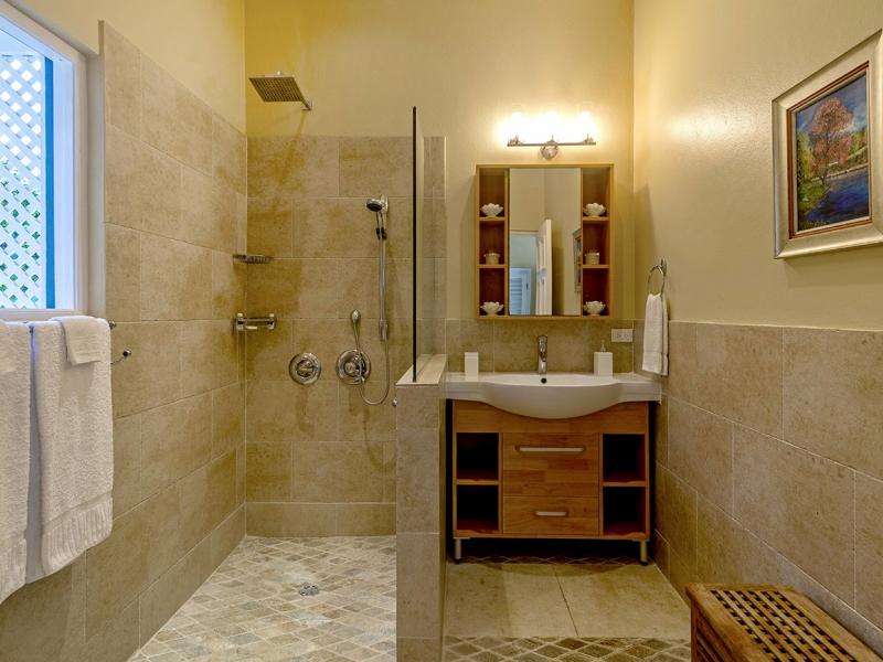 Sweet Spot on The Beach , Runaway Bay  