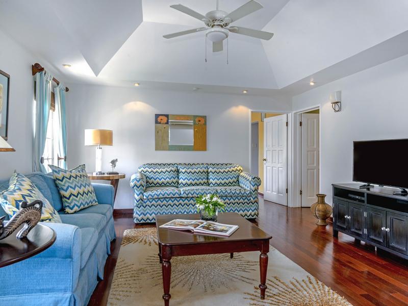 Sweet Spot on The Beach , Runaway Bay  