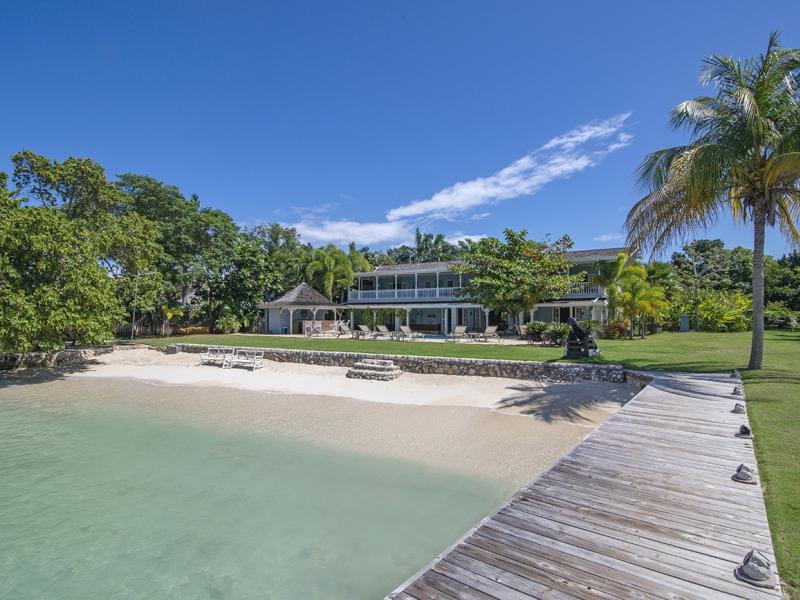 A Summer Place  , Discovery Bay  