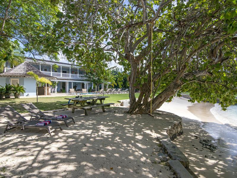 A Summer Place  , Discovery Bay  