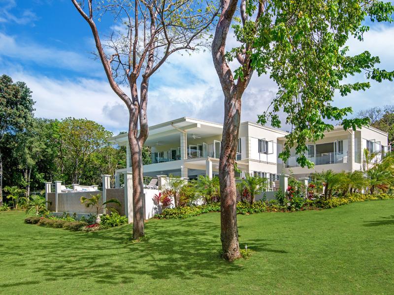 BougainVilla, Spring Farm , Montego Bay  