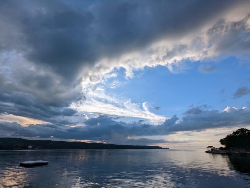 Sea Haven on Discovery Bay , Discovery Bay  