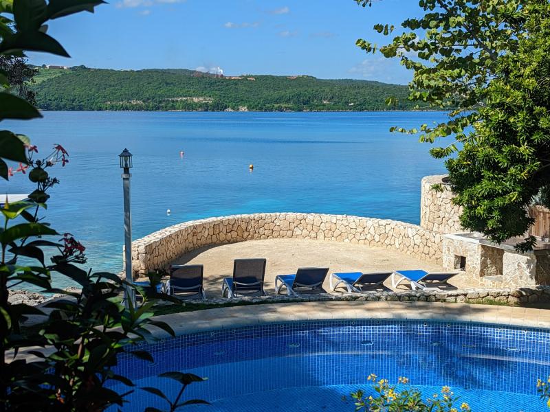 Sea Haven on Discovery Bay , Discovery Bay  