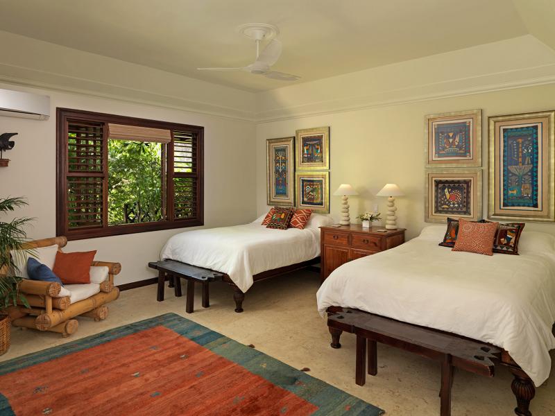 Villa Amanoka , Discovery Bay  