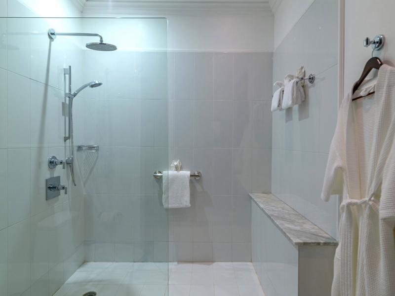 Frankfort , Ocho Rios  