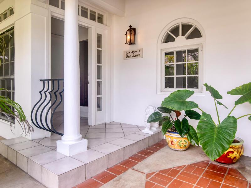 One Love , Montego Bay , Tryall  