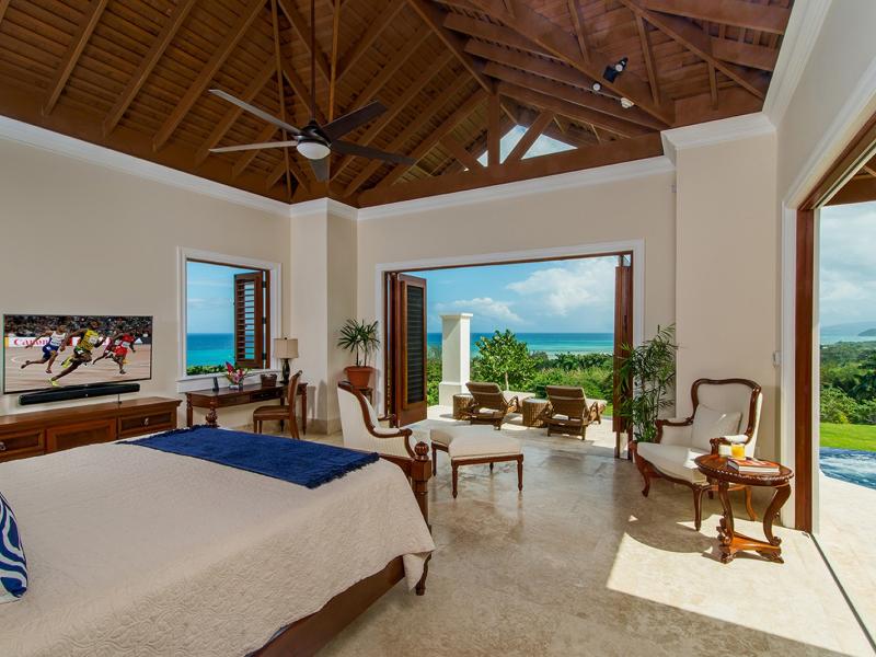 Dragonfly , Montego Bay , Tryall  