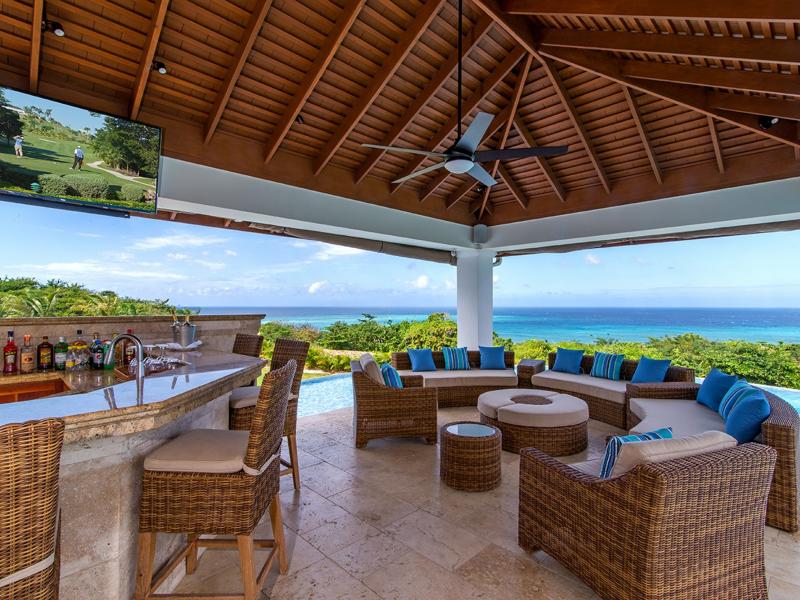 Dragonfly , Montego Bay , Tryall  