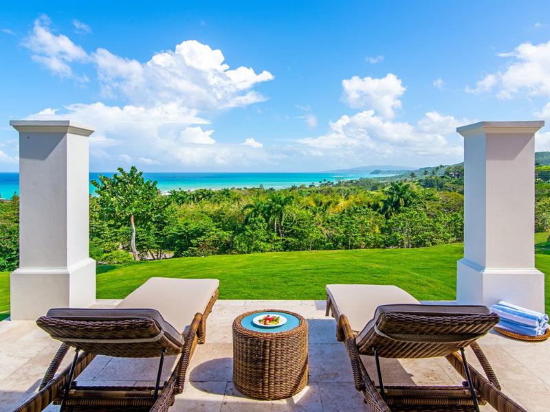 Dragonfly , Montego Bay , Tryall  