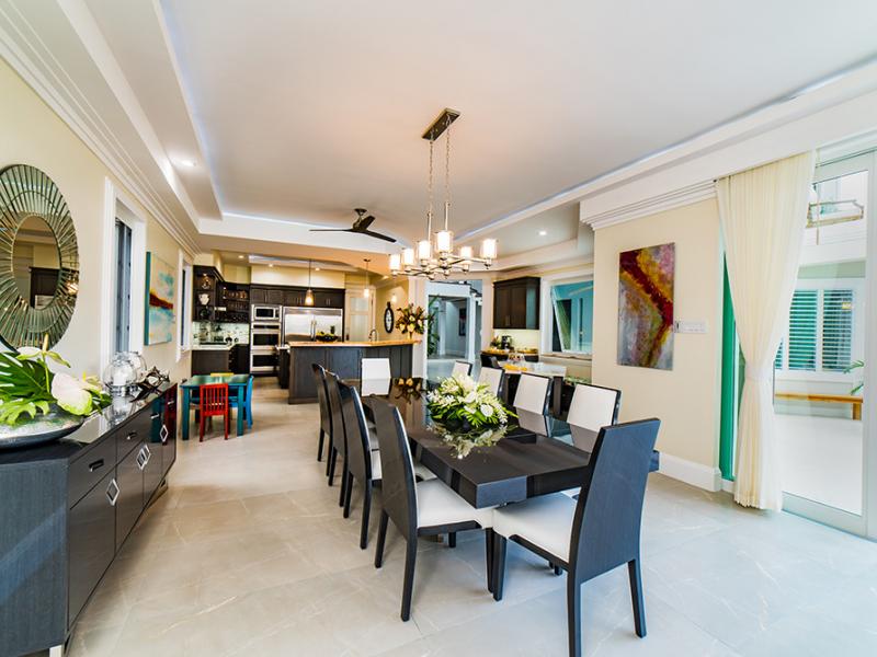 Everything Nice by the Sea , Montego Bay  