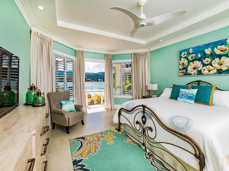 Everything Nice by the Sea , Montego Bay  