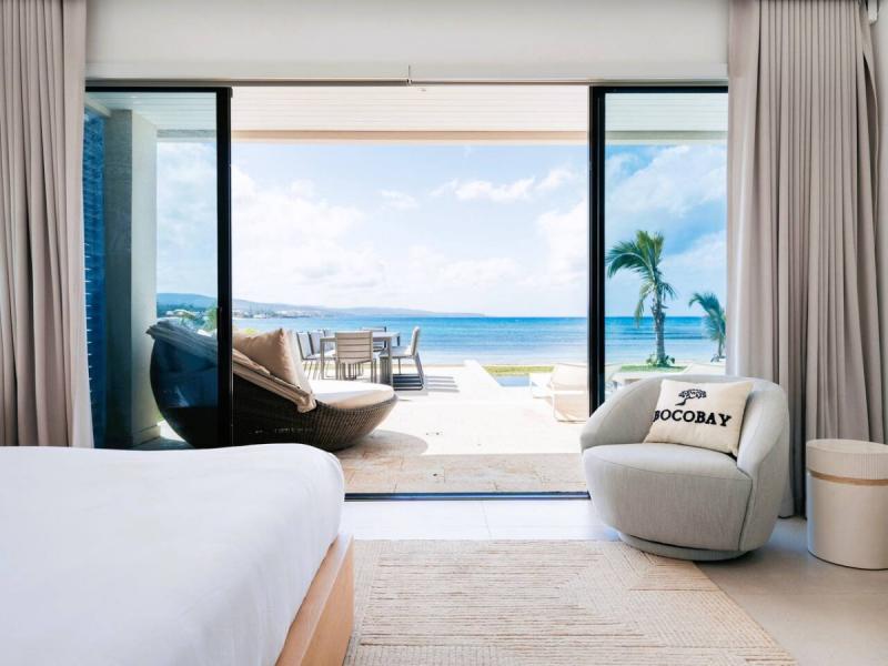 Katablanca - Palm Beach on Runaway Bay , Runaway Bay  