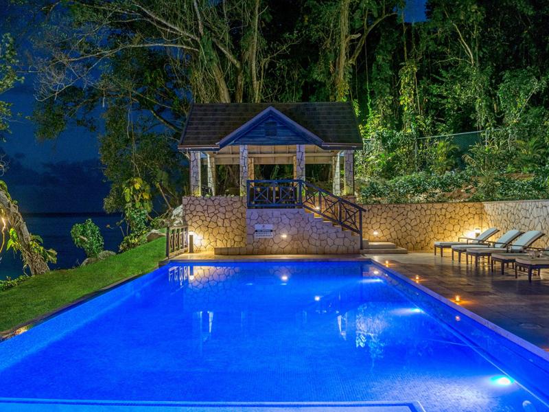 Frankfort , Ocho Rios  