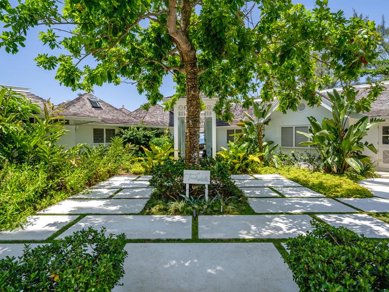 Tradewinds on the Sea , Montego Bay , Tryall  