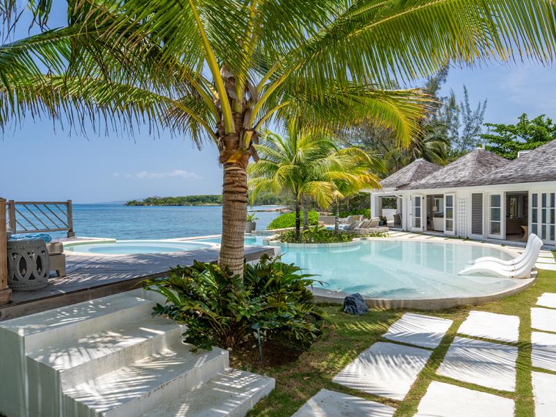 Tradewinds on the Sea , Montego Bay , Tryall  