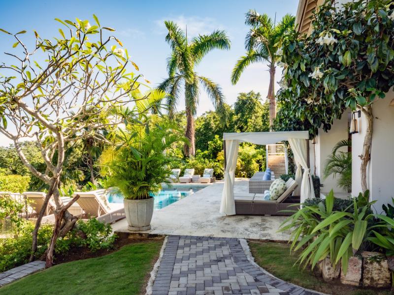 Hanover Windward Gardens , Montego Bay  