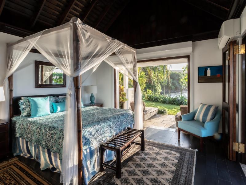 Stella by the Sea , Montego Bay , Tryall  