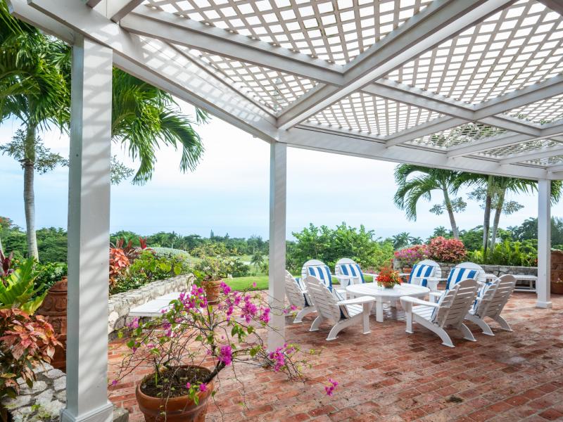 Ma’Moura , Montego Bay  