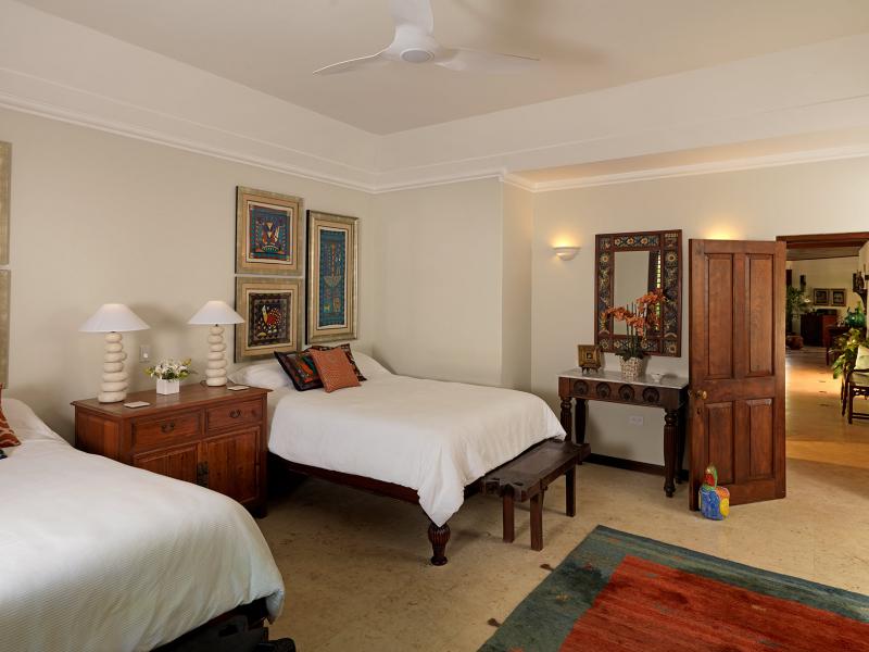 Villa Amanoka , Discovery Bay  