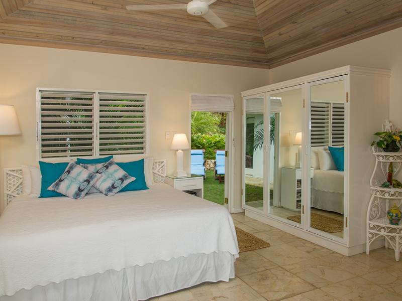 Hillside House on Round Hill , Montego Bay  